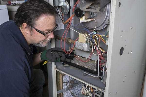 Expert works on Heating Repair Tehachapi